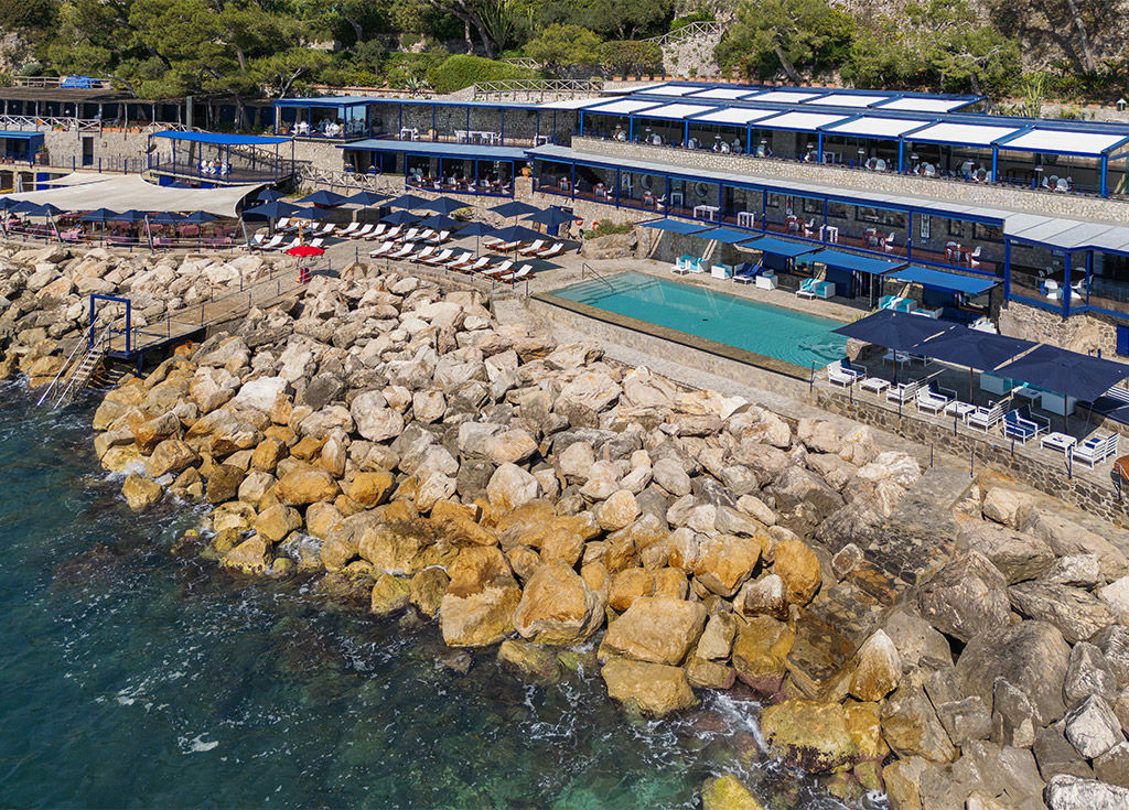 Book in Advance - Breackfast Included